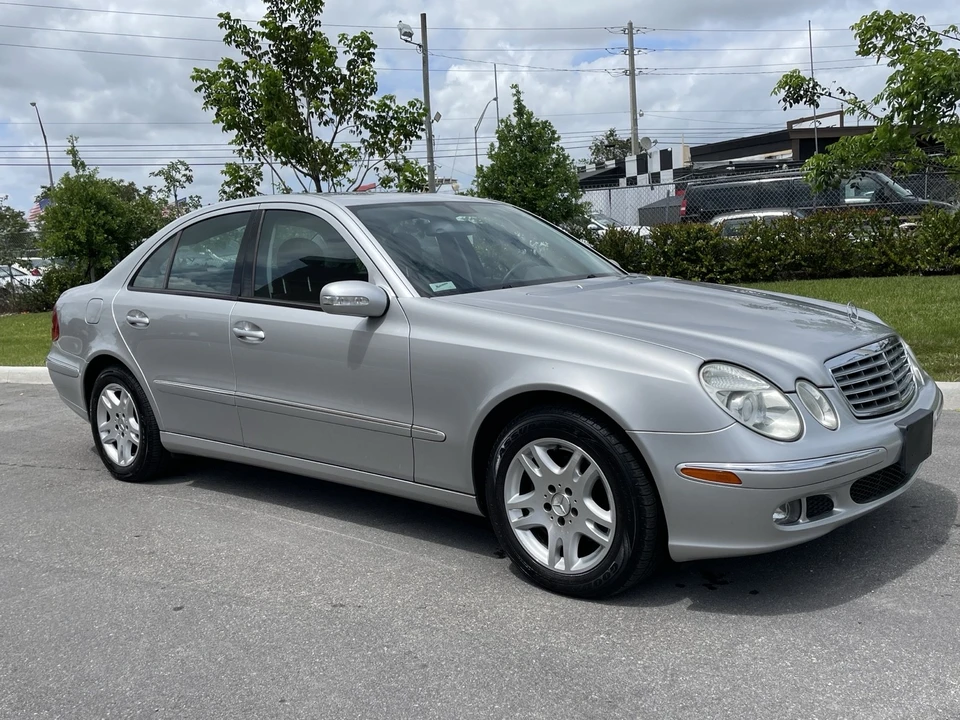 2005 Mercedes-Benz W211 E-Class - Image 15 of 21