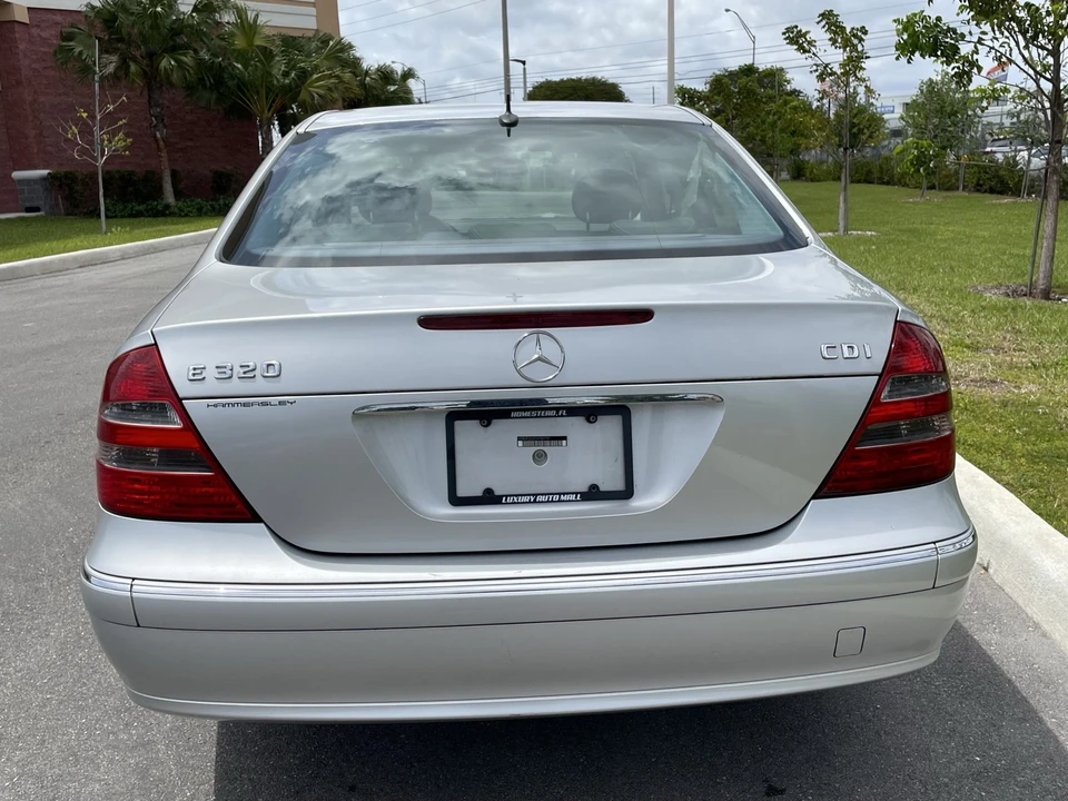 2005 Mercedes-Benz W211 E-Class - Image 8 of 21