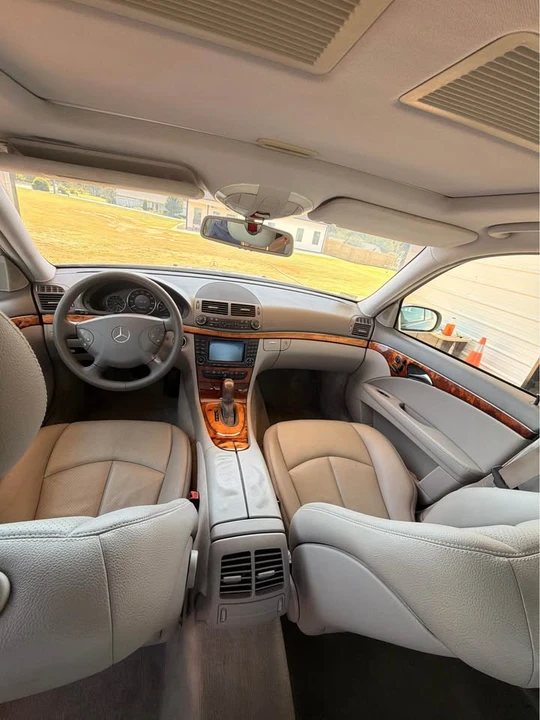 2005 Mercedes-Benz W211 E-Class - Image 11 of 16