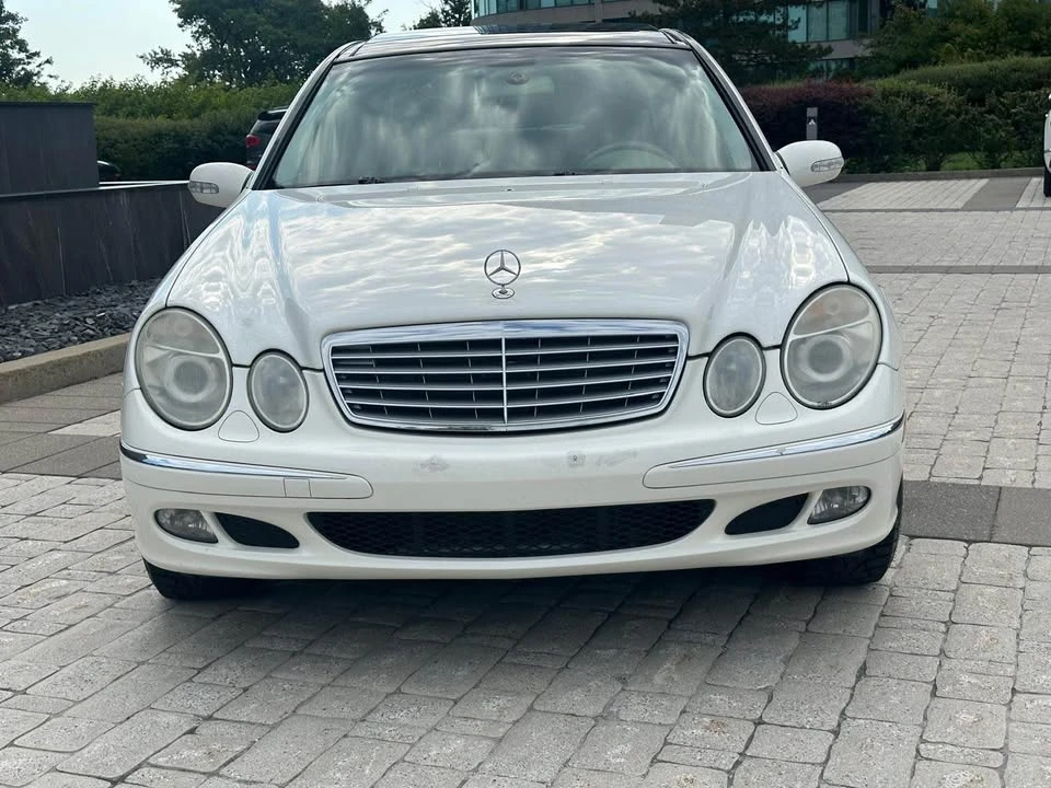 2005 Mercedes-Benz W211 E-Class - Image 2 of 18