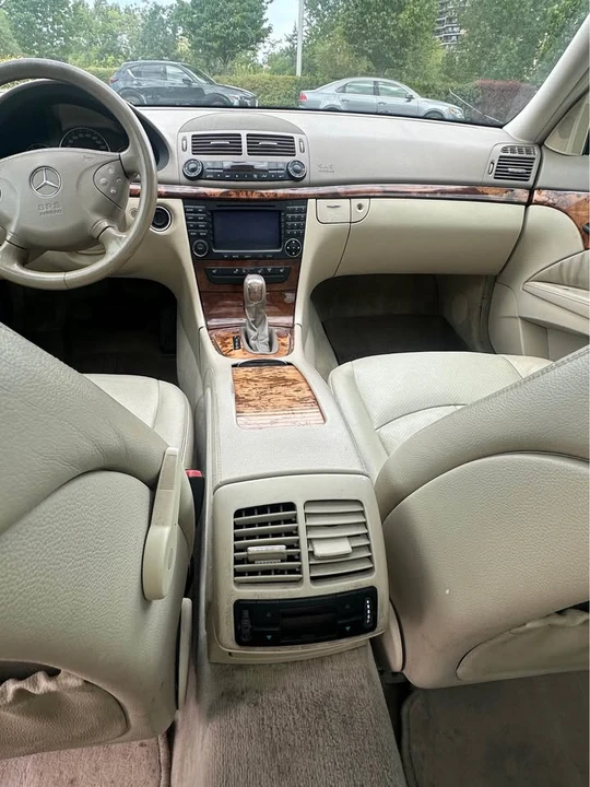 2005 Mercedes-Benz W211 E-Class - Image 13 of 20