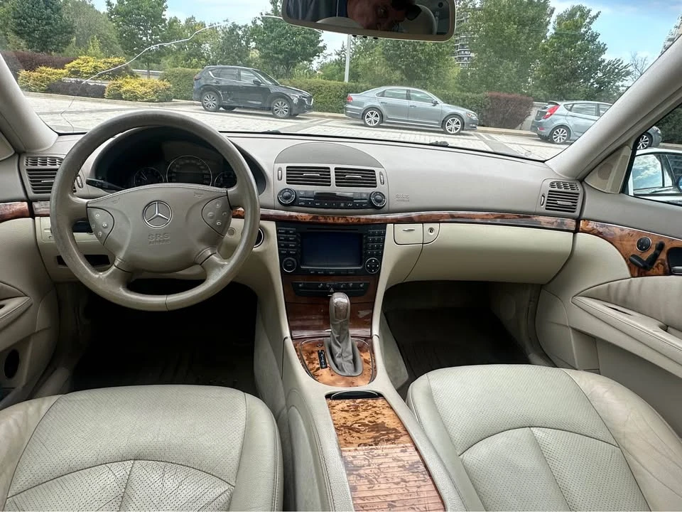 2005 Mercedes-Benz W211 E-Class - Image 12 of 20