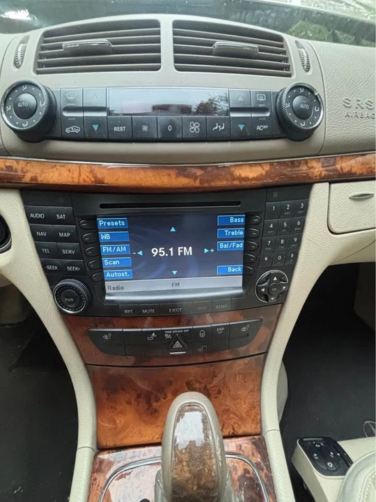 2005 Mercedes-Benz W211 E-Class - Image 4 of 4