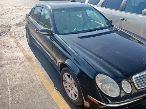 2005 Mercedes-Benz E320