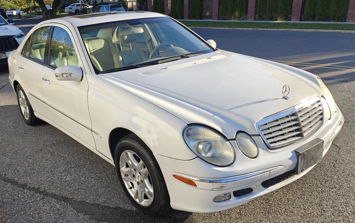 2005 Mercedes-Benz W211 E-Class - Image 5 of 19