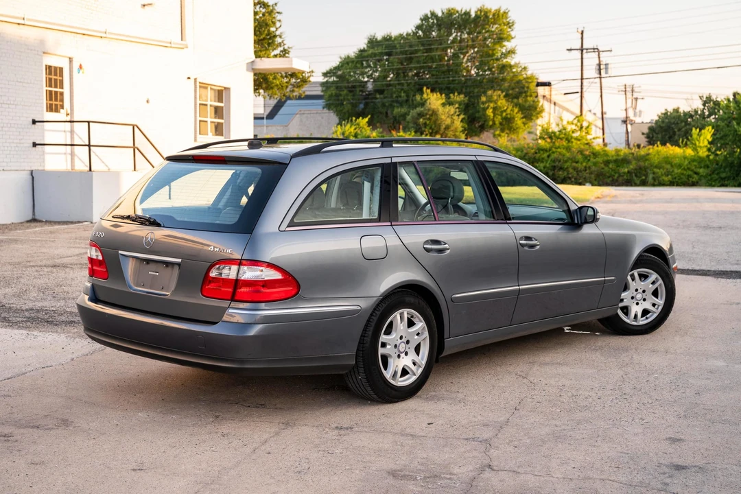 2005 Mercedes-Benz W211 E-Class - Image 19 of 31