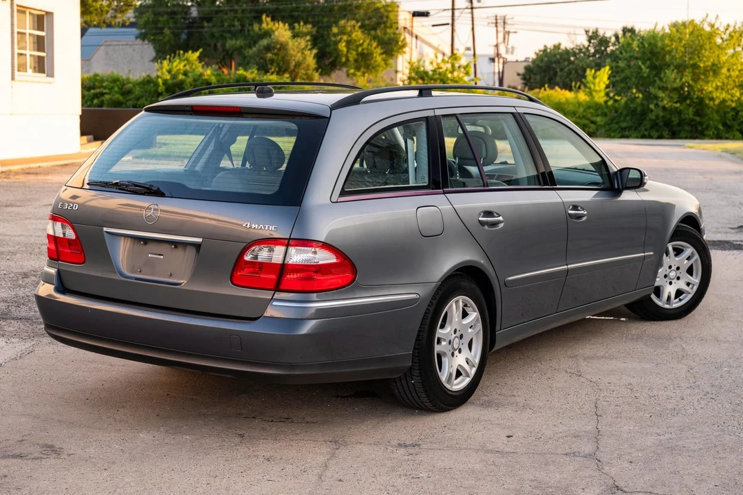 2005 Mercedes-Benz W211 E-Class - Image 18 of 31