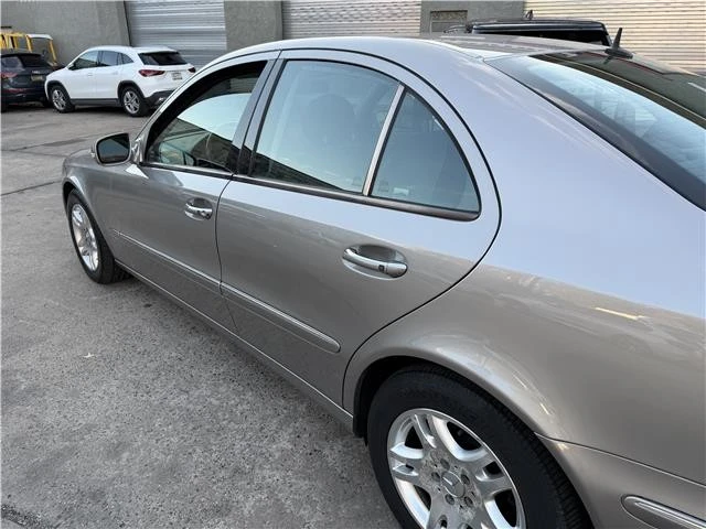 2005 Mercedes-Benz W211 E-Class - Image 11 of 21