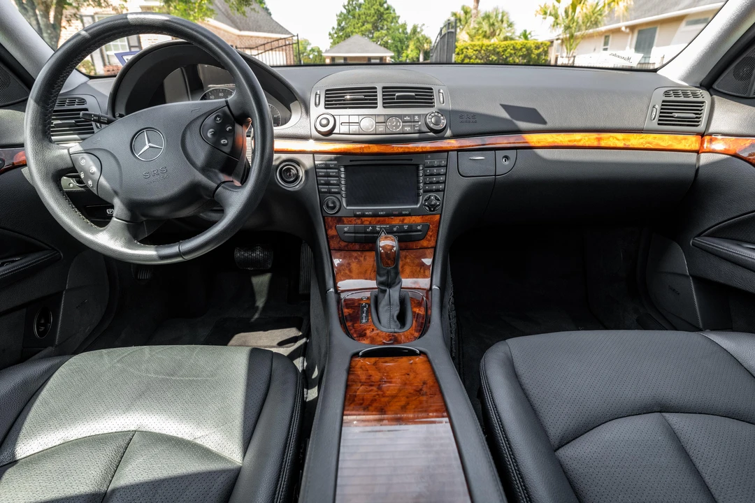 2005 Mercedes-Benz W211 E-Class - Image 14 of 31