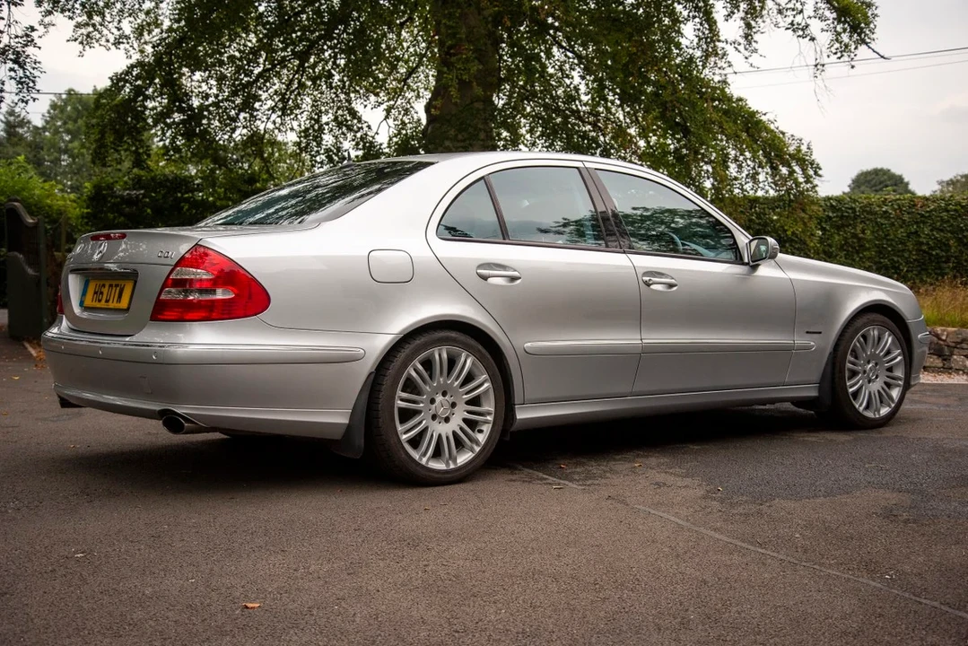 2005 Mercedes-Benz W211 E-Class - Image 15 of 30