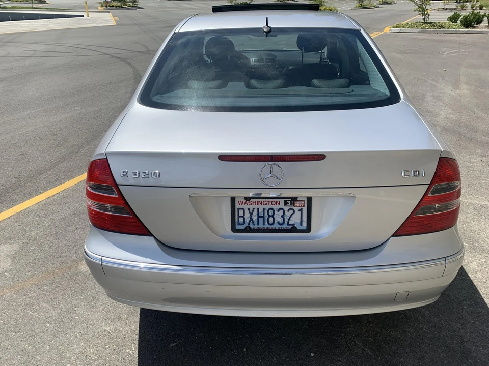 2005 Mercedes-Benz W211 E-Class - Image 15 of 31
