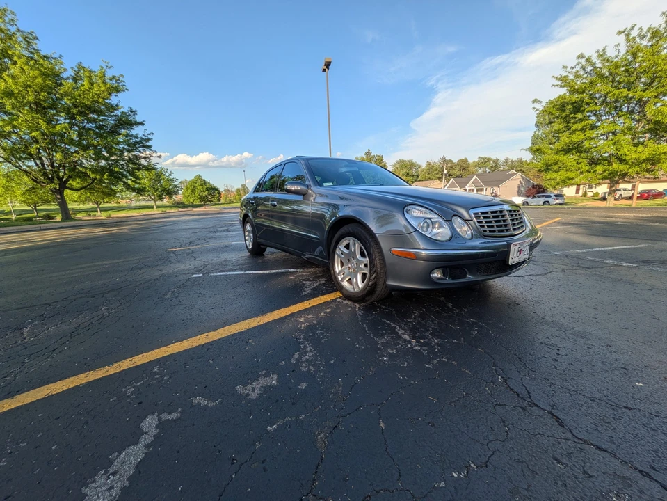 2005 Mercedes-Benz W211 E-Class - Image 12 of 31