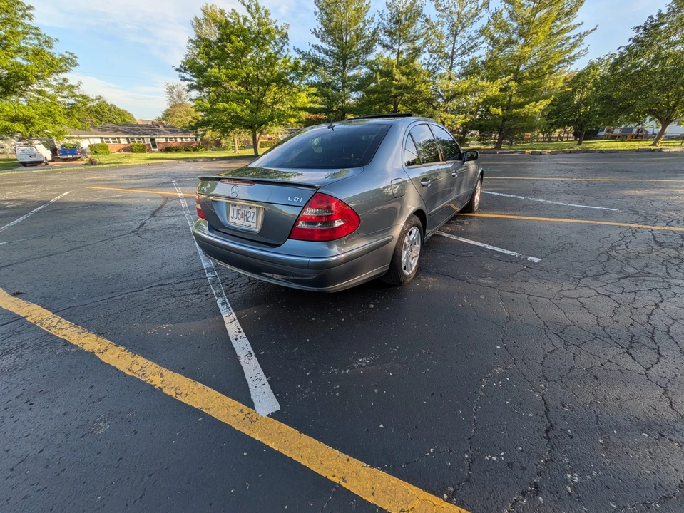 2005 Mercedes-Benz W211 E-Class - Image 9 of 31