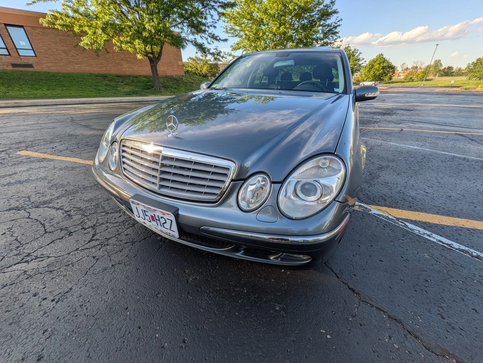 2005 Mercedes-Benz W211 E-Class - Image 2 of 31