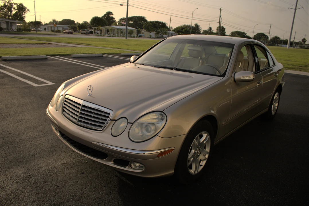 2005 Mercedes-Benz W211 E-Class - Image 7 of 18