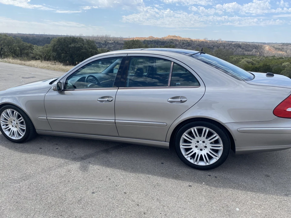 2005 Mercedes-Benz W211 E-Class - Image 11 of 31