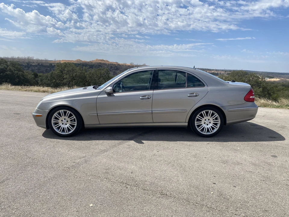 2005 Mercedes-Benz W211 E-Class - Image 9 of 31