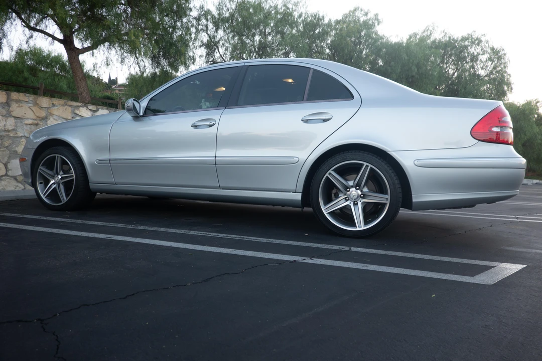 2005 Mercedes-Benz W211 E-Class - Image 11 of 31