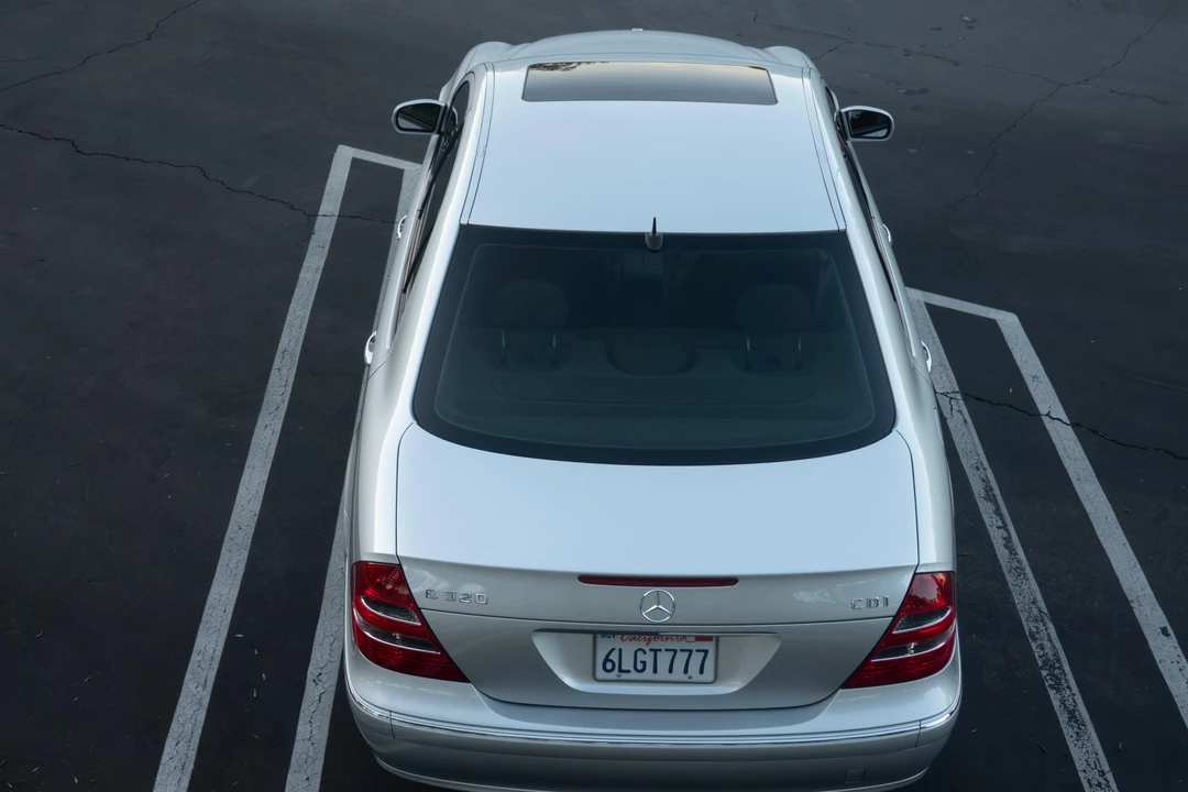 2005 Mercedes-Benz W211 E-Class - Image 14 of 31