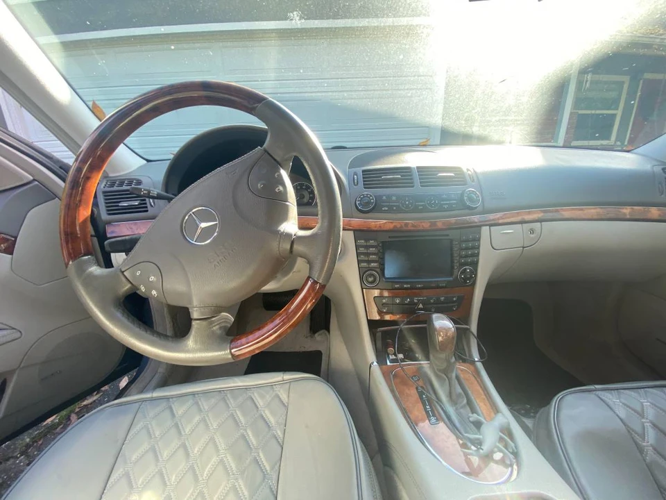 2005 Mercedes-Benz W211 E-Class - Image 11 of 20