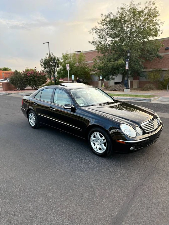 2005 Mercedes-Benz W211 E-Class - Image 2 of 9