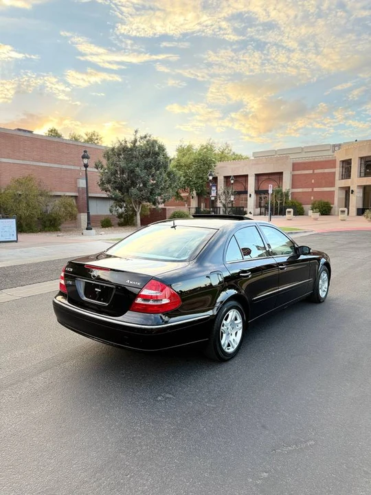 2005 Mercedes-Benz W211 E-Class - Image 4 of 9