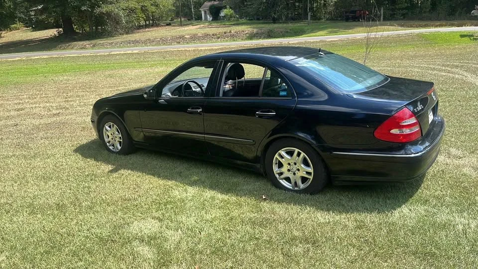 2005 Mercedes-Benz W211 E-Class - Image 7 of 10