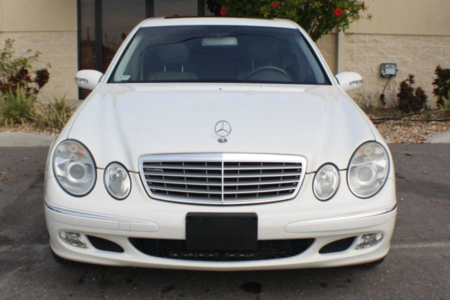 2005 Mercedes-Benz W211 E-Class - Image 2 of 7