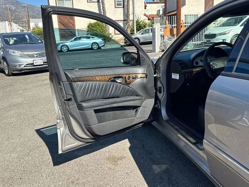 2005 Mercedes-Benz W211 E-Class - Image 17 of 20