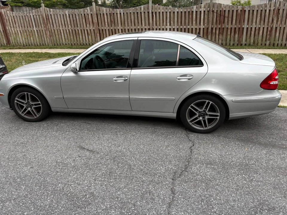 2005 Mercedes-Benz W211 E-Class - Image 4 of 4