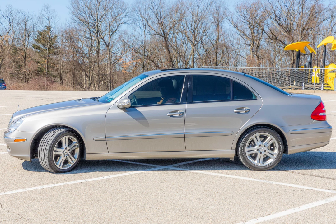 2005 Mercedes-Benz W211 E-Class - Image 9 of 31