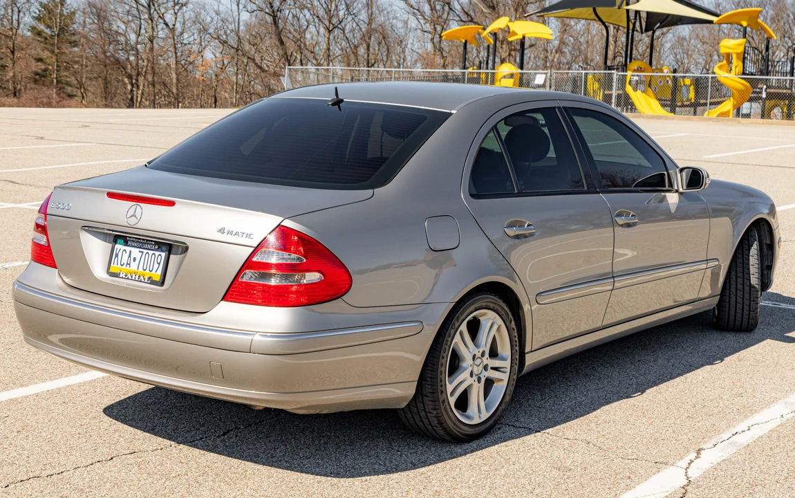 2005 Mercedes-Benz W211 E-Class - Image 14 of 31