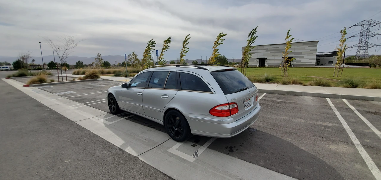 2005 Mercedes-Benz W211 E-Class - Image 11 of 31