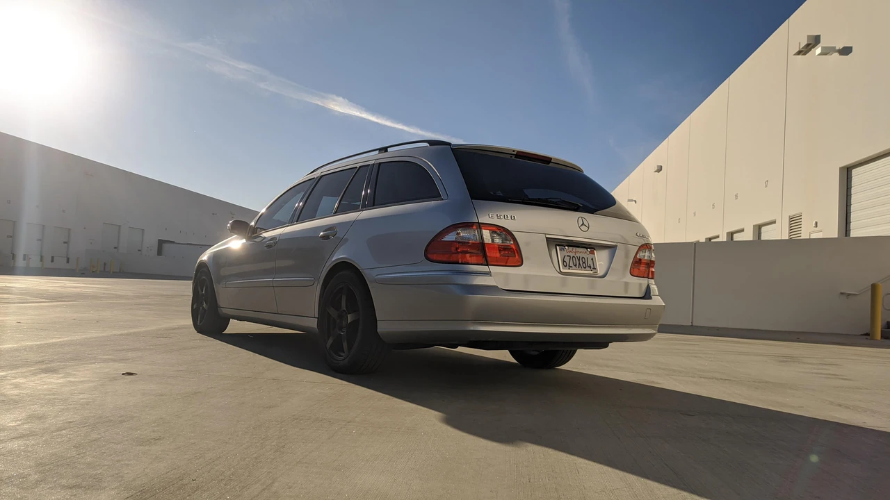 2005 Mercedes-Benz W211 E-Class - Image 3 of 31