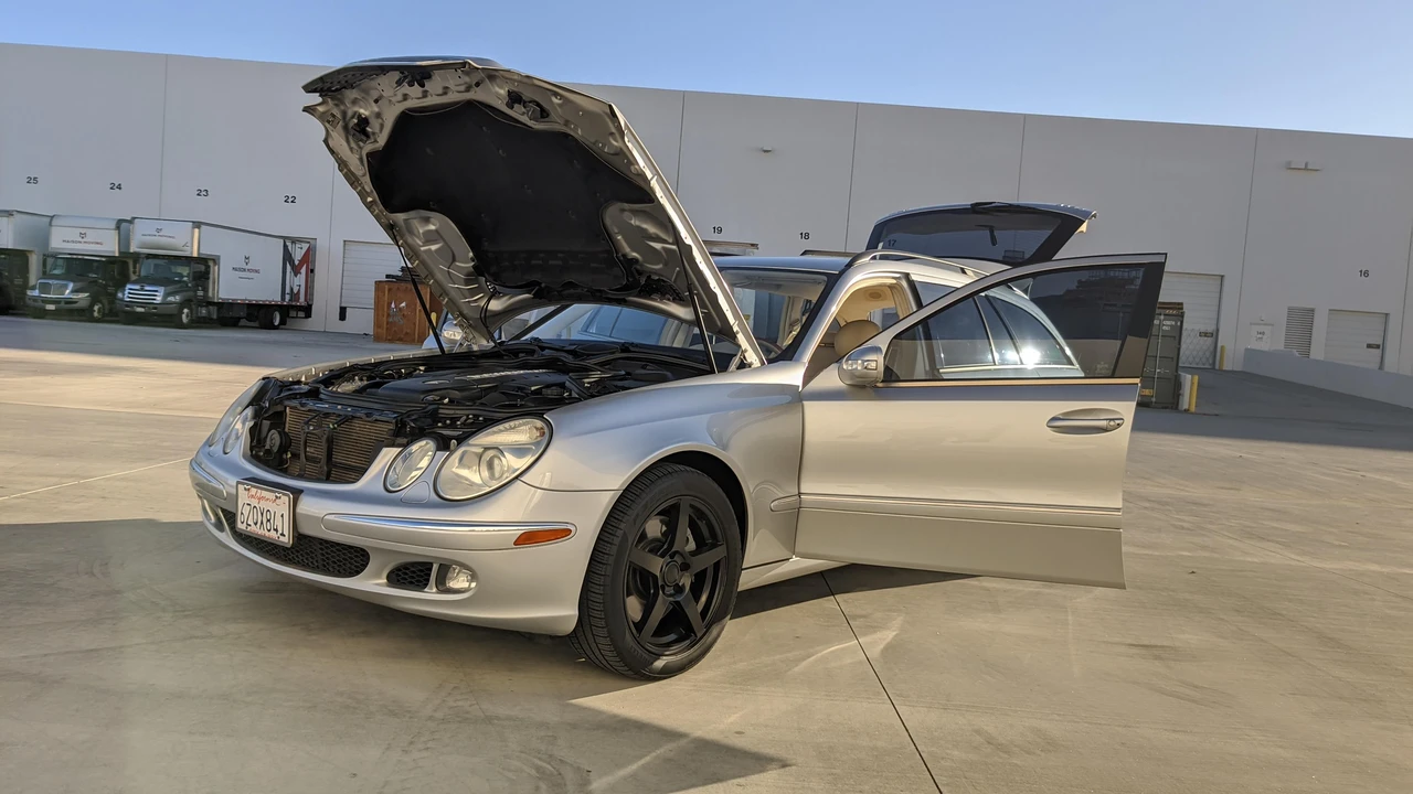 2005 Mercedes-Benz W211 E-Class - Image 18 of 31