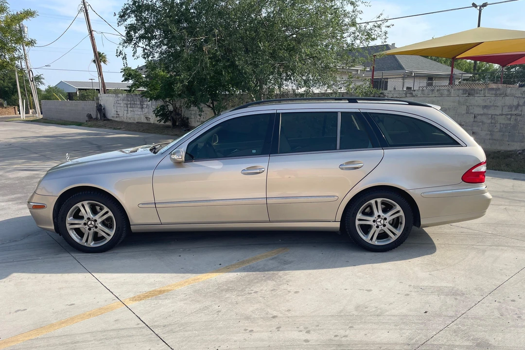 2005 Mercedes-Benz W211 E-Class - Image 3 of 31
