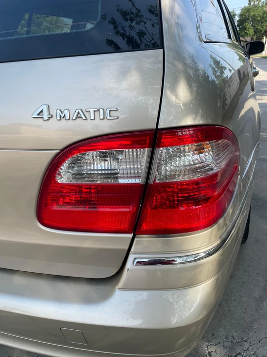 2005 Mercedes-Benz W211 E-Class - Image 22 of 31