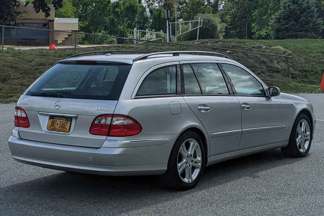 2005 Mercedes-Benz W211 E-Class - Image 13 of 31