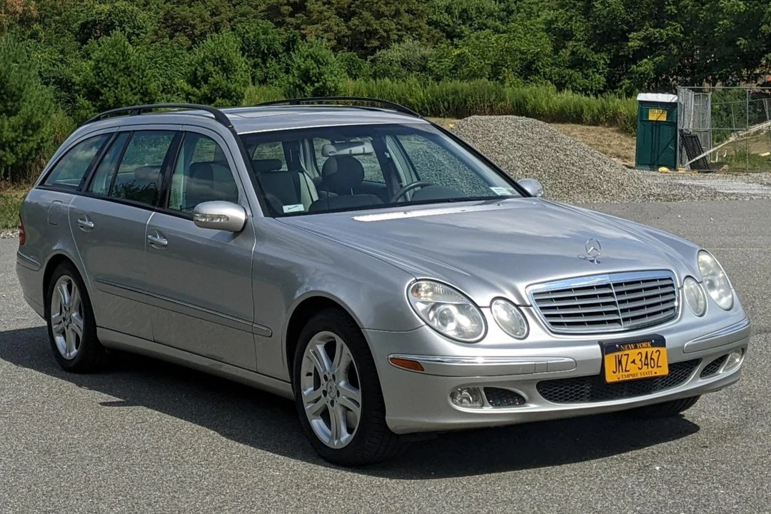 2005 Mercedes-Benz W211 E-Class - Image 16 of 31