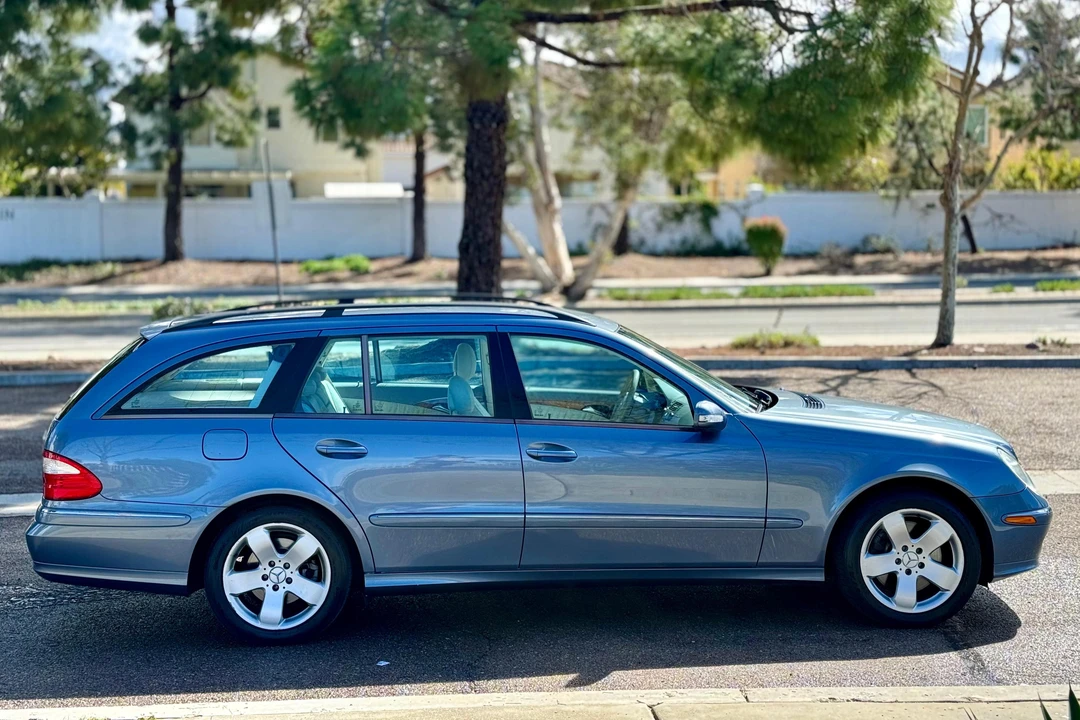 2005 Mercedes-Benz W211 E-Class - Image 3 of 31