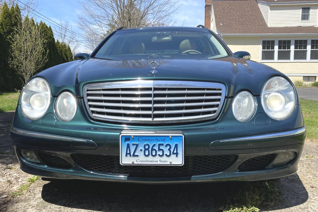 2005 Mercedes-Benz W211 E-Class - Image 2 of 31