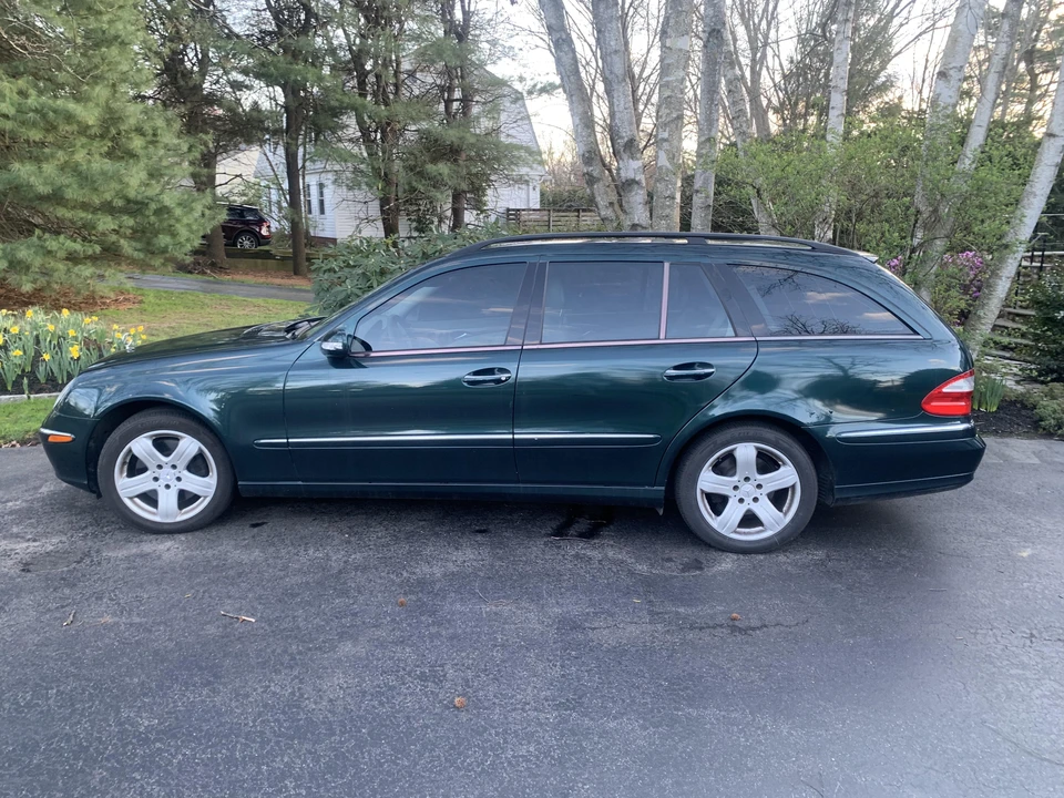 2005 Mercedes-Benz W211 E-Class - Image 11 of 31