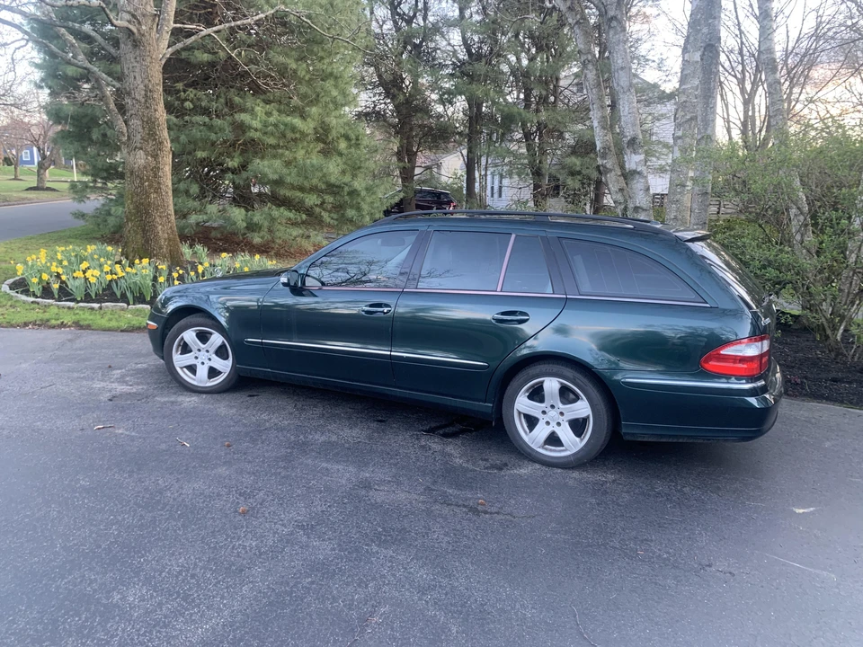 2005 Mercedes-Benz W211 E-Class - Image 13 of 31