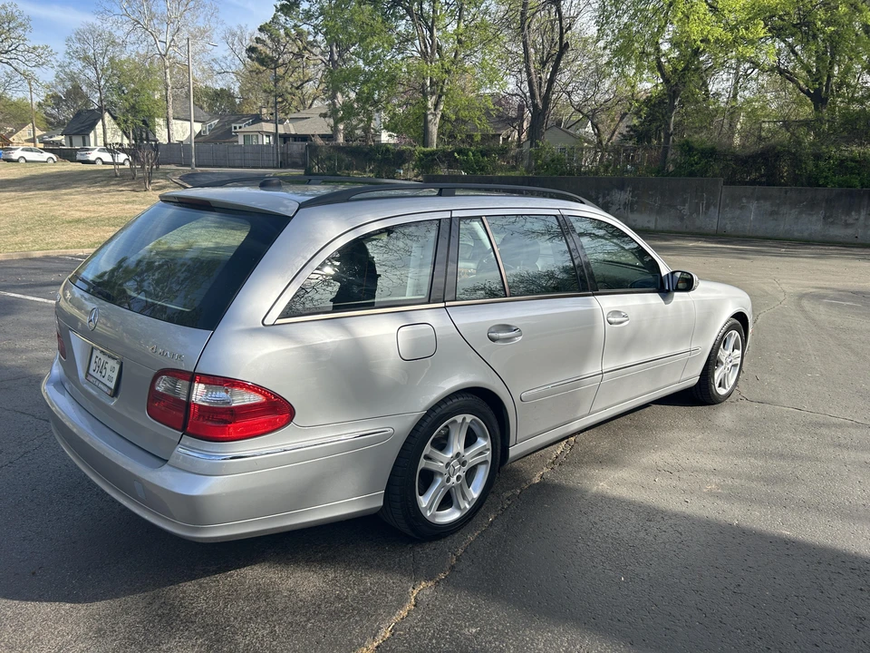 2005 Mercedes-Benz W211 E-Class - Image 14 of 31