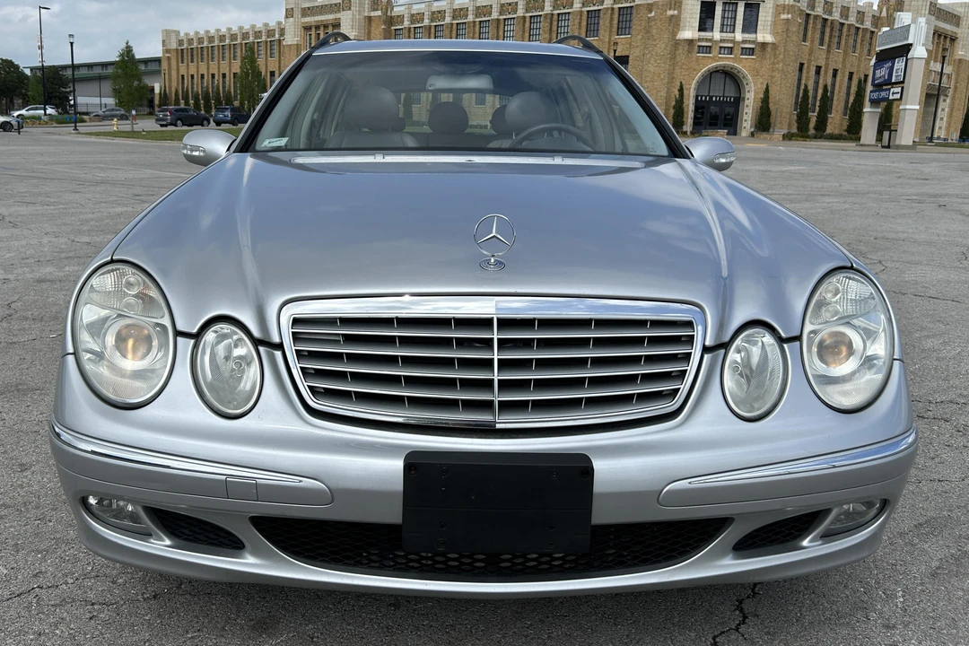 2005 Mercedes-Benz W211 E-Class - Image 2 of 31