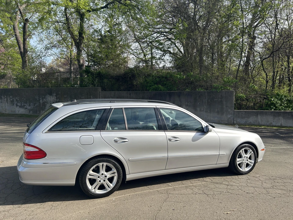 2005 Mercedes-Benz W211 E-Class - Image 16 of 31