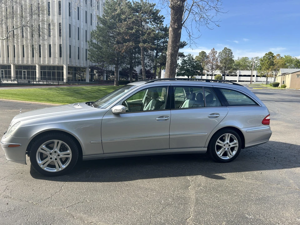 2005 Mercedes-Benz W211 E-Class - Image 10 of 31