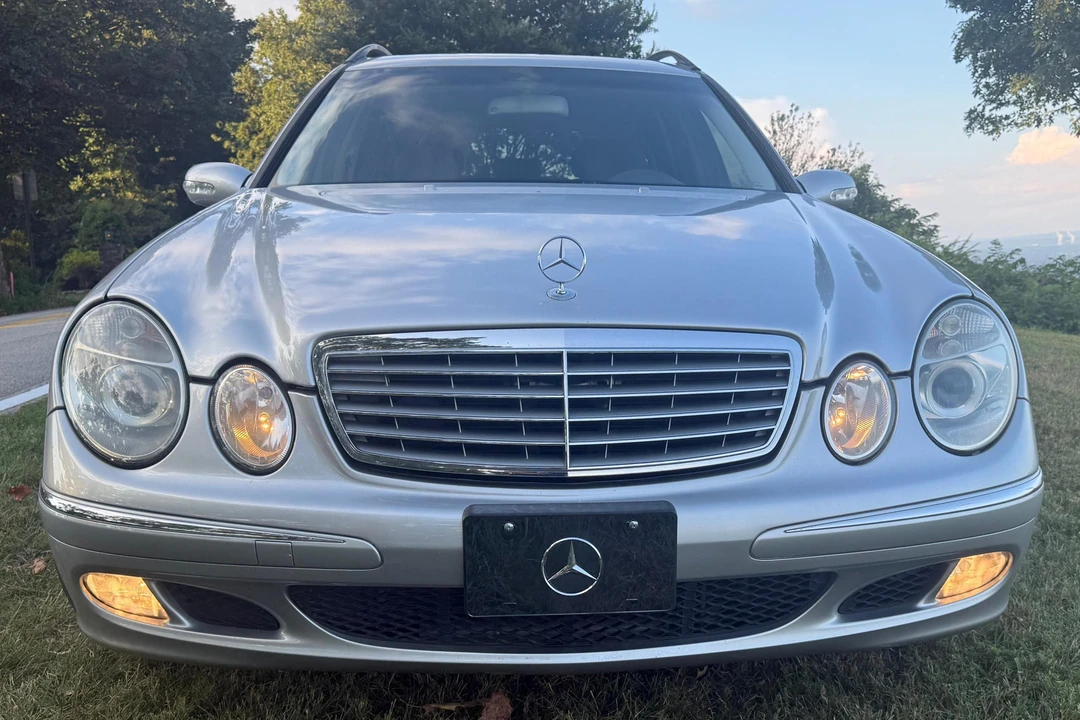 2005 Mercedes-Benz W211 E-Class - Image 2 of 31