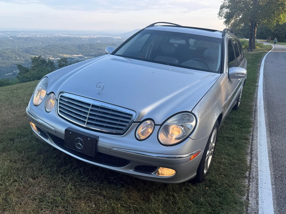 2005 Mercedes-Benz W211 E-Class - Image 11 of 31