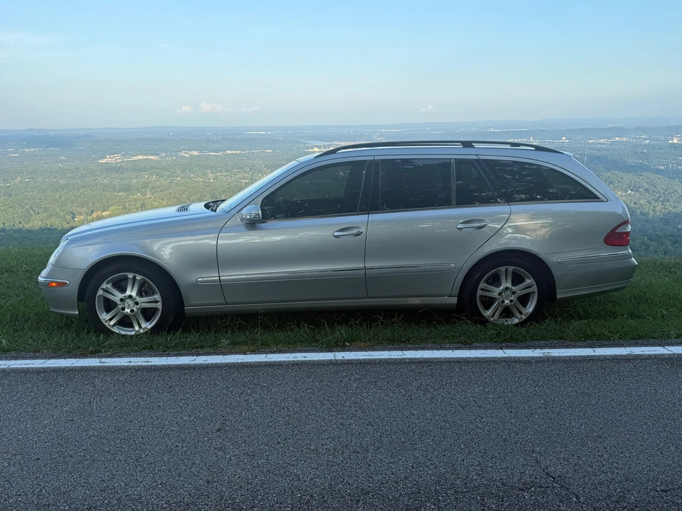2005 Mercedes-Benz W211 E-Class - Image 15 of 31